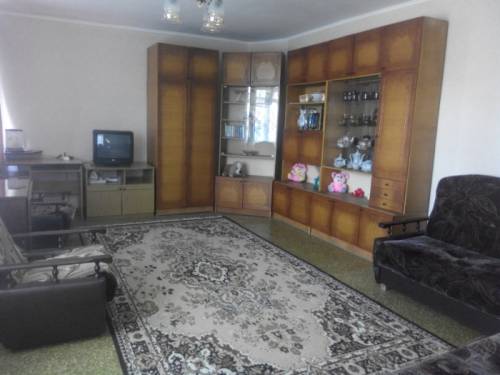 2-х комн.квартира в Феодосии (Приморский), с 15.08 свободна, недорого