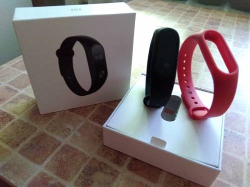 Продам Фитнес браслет Xiaomi mi banb 2