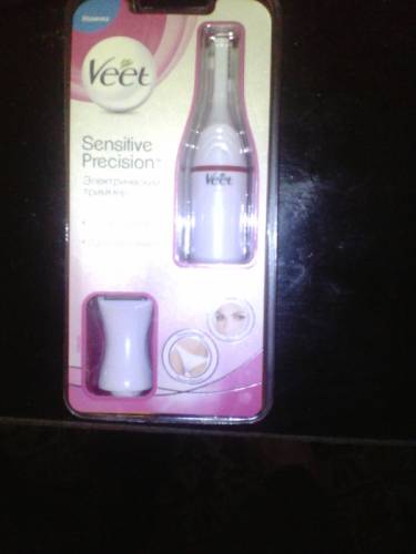 Електрический триммер Veet для чувствительных участков тела