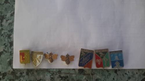 Флора и фауна Пчелы Мед цена за один знак - 25 руб.