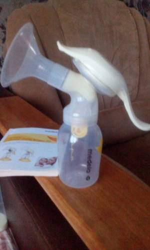 Молокоотсос medela