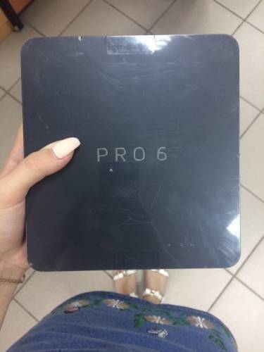 Продам телефон срочно