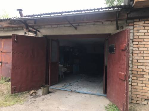 Продаётся гараж капитальный
