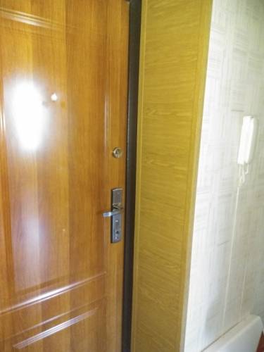 Собственник продаю  1 комнатную квартиру общей площадью 45 кв. м.