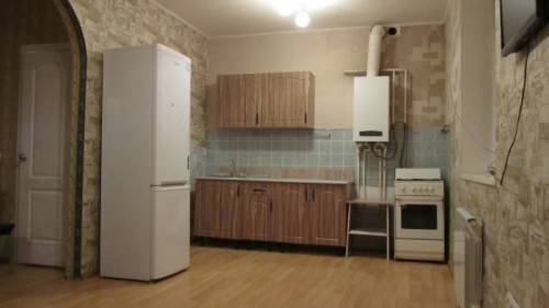 Продаю  2 эт. дом в Нахичевани по цене 2 комнатной квартиры, 70/34/17 Цена: 2750