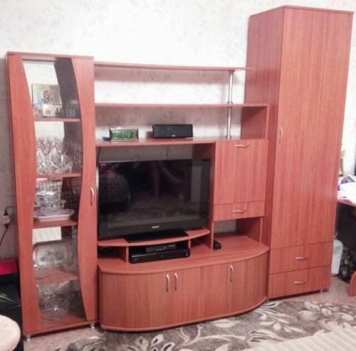 Продаётся Стенка Горка