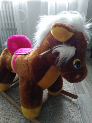 Продам детские игрушки-качалки