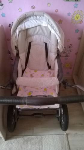 Продаю коляску ROAN