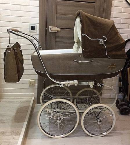Коляска Inglesina Classica 