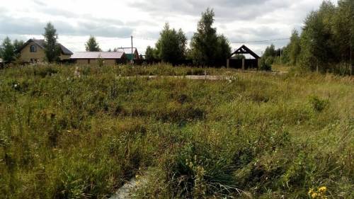 Продается земельный участок с фундаментами под дом и баню 