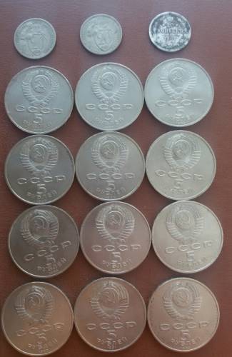 Продам старые монеты