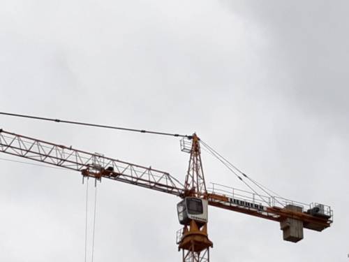 LIEBHERR 132 ЕС-Н8