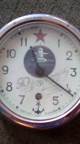 Продаю настенные часы