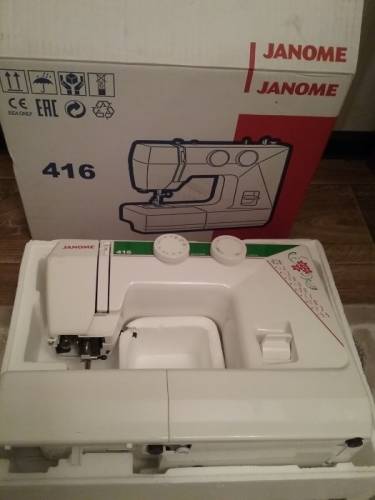 Швейная машинка Janome 416 
