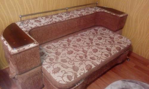 Продам диван в отличном состоянии