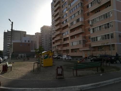 Продам в центре ГМР по ул. Мачуги 2 кв