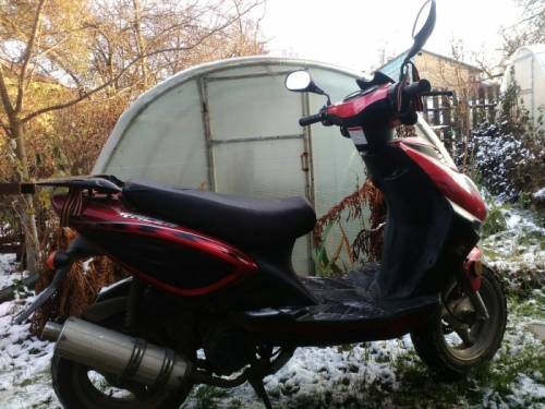Скутер 125 кубов