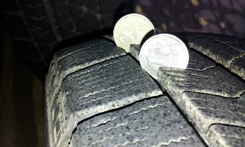 Комплект зимней  резины Bbridgestone Blizzak VRX 195/65 R15