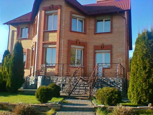 Сдам коттедж 250 м. кв.