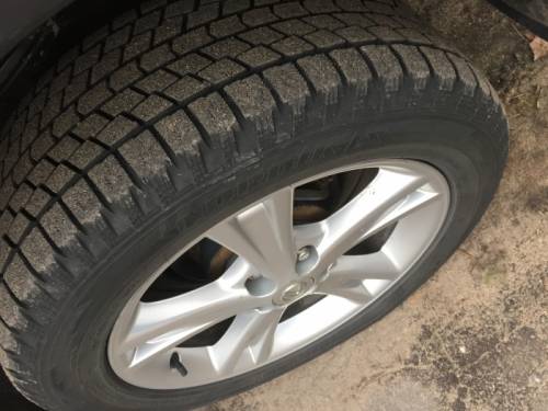 Шины Hankook 235/55/18 липучка б/у один сезон  4шт