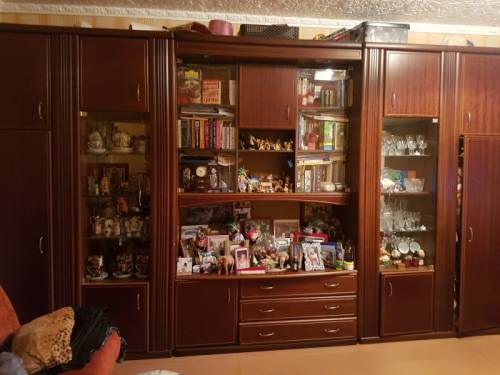 Продаётся Стенка импортная с МДФ