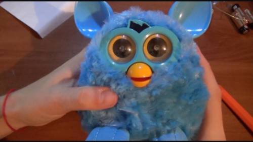 Furby-умная,интерактивная игрушка по выгодной цене