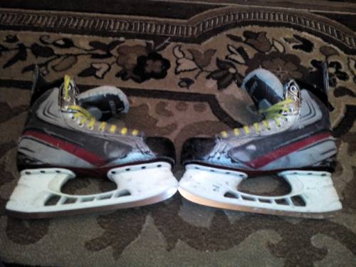 Породам коньки Bauer