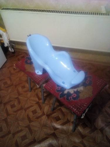 Горка для купания на присосках. 