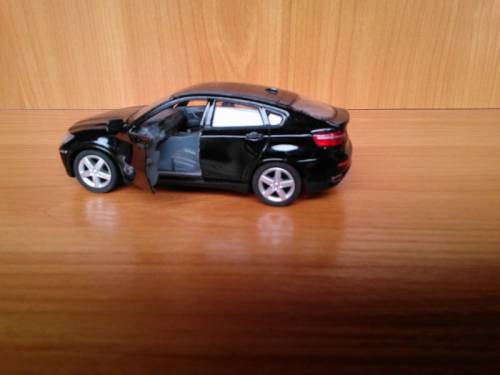 модель  BMW  x 6