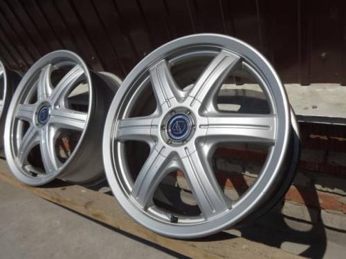 Литье R 17 Kosei nuttio version S 5x114.3/5x100