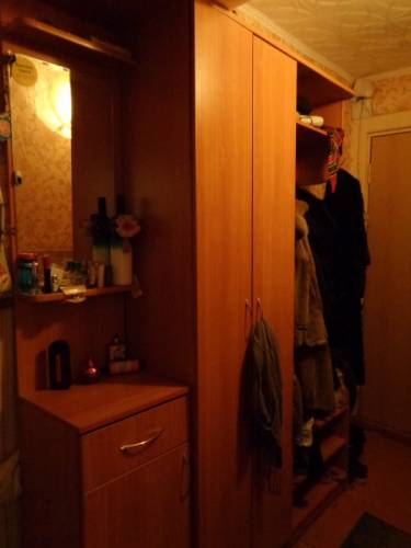 продам прихожую 150*40