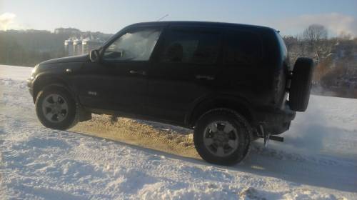 › Модель ­ Chevrolet Niva