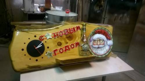 продам часы новогодние