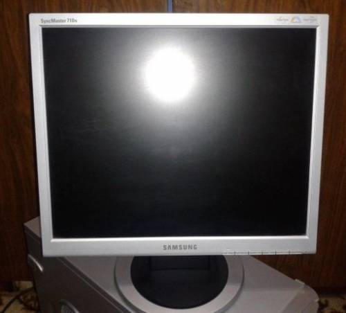 Монитор ЖК 17 Samsung 710 N SKS