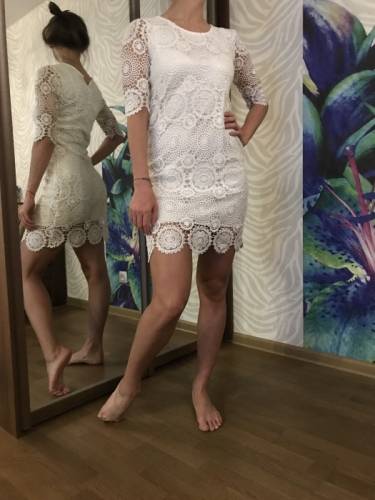Ажурное белое платье