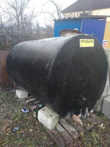 продается бочка 2куб