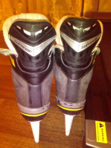 Коньки хоккейные Bauer supreme 