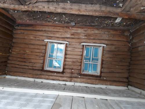 Продам сруб под снос в хорошем состояние ,потолочные и напольные доски б/у 
