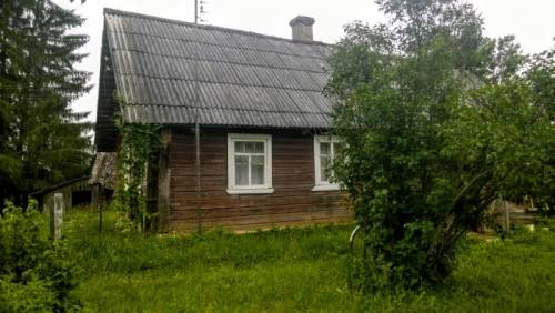 Дом с баней рядом с озером в живописном месте, 47 соток земли 