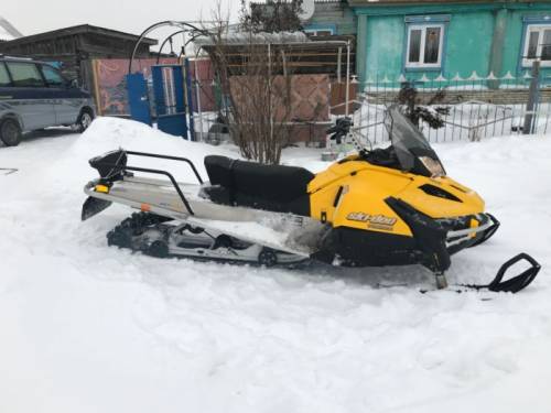 продам снегоход БРП тундра 550