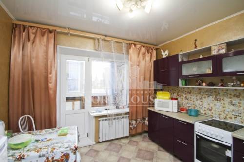 продаётся 5 комнатная квартира