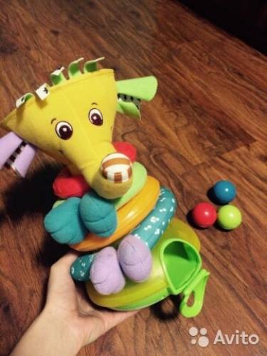 Развивающие игрушки пирамидка tinny love