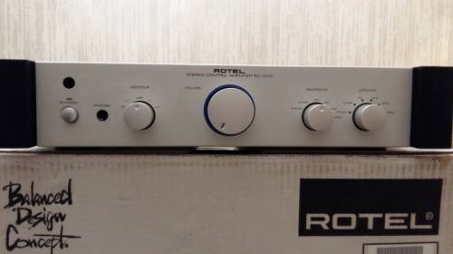 Предварительный усилитель Rotel RC-1070