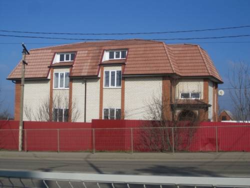 Продам магазин с жилым домом (офисом)