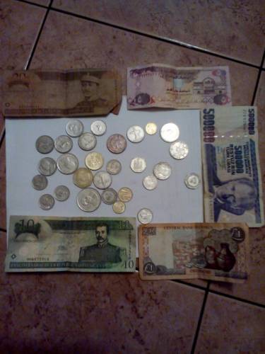 Продаю монеты разных стран