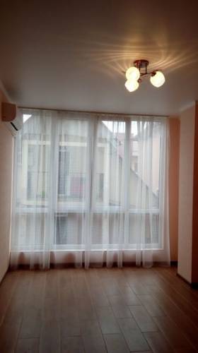 квартира с ремонтом в центре Курортного Городка