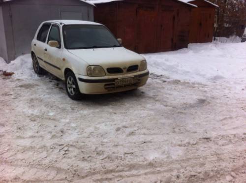  › Модель ­ Nissan March
