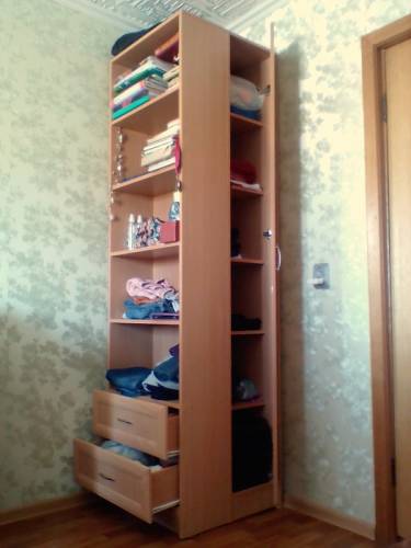 Продаю мебель гарнитур