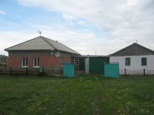 продам кирпичный дом 300 000руб