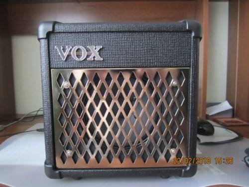 портативный комбоусилитель Vox mini 5 rhythm